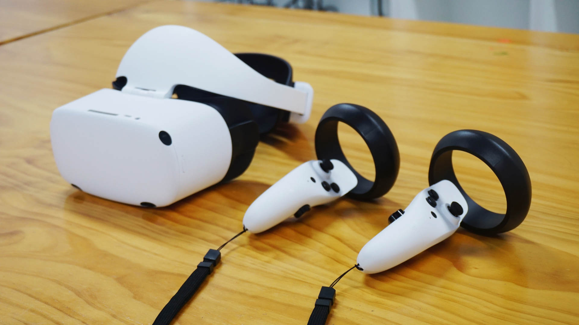 开启元宇宙大门，奇遇Dream Pro VR一体机