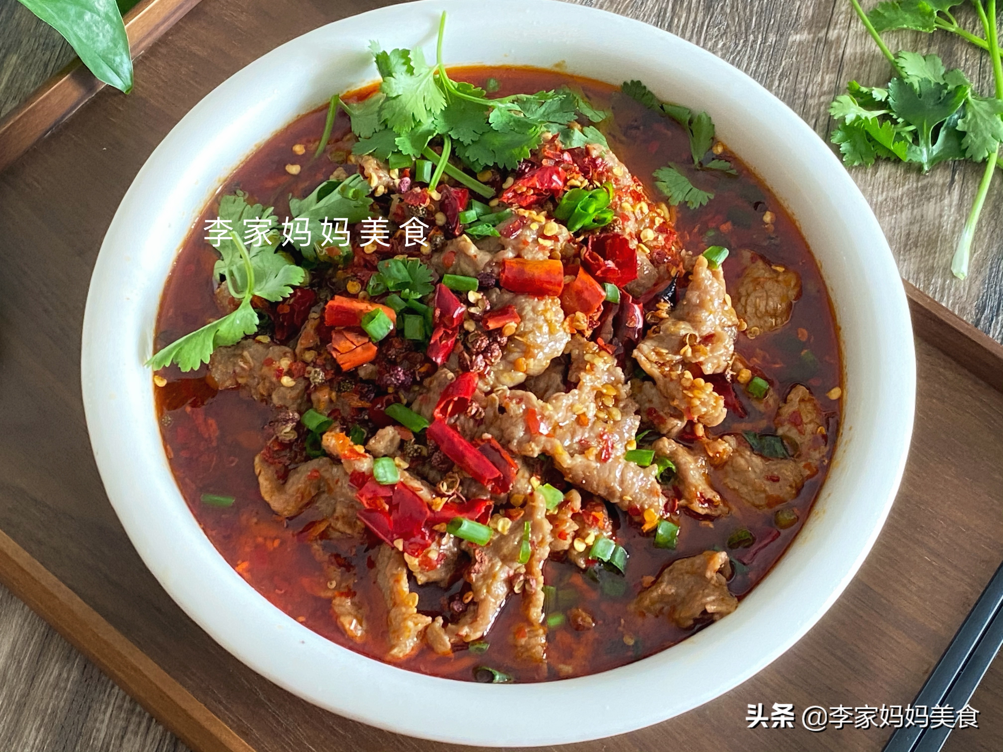 炖牛肉的秘诀：如何煮出鲜嫩多汁的美味牛肉