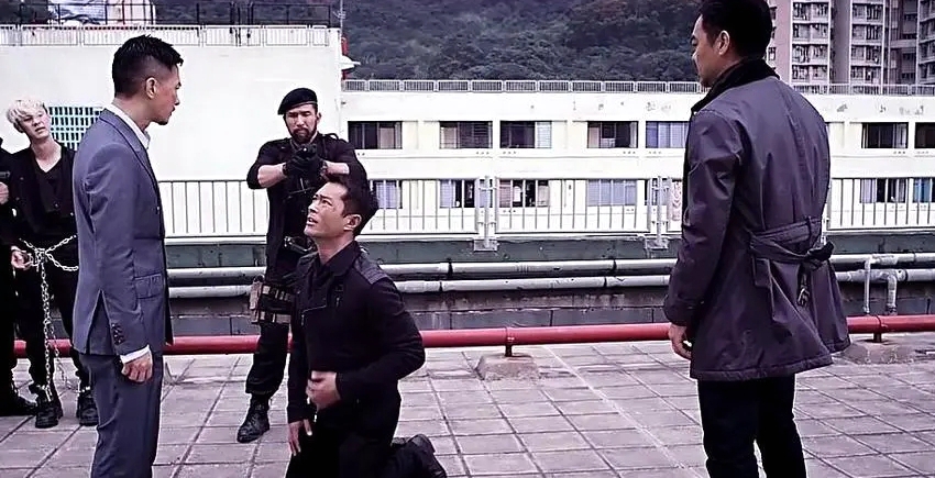 扫毒电影中三兄弟的天台经典对话，有多少人过目不忘