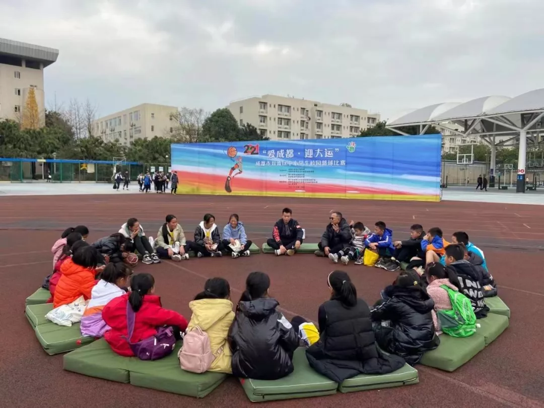 彭镇小学参加2021年成都市双流区中小学生校园篮球联赛获佳绩