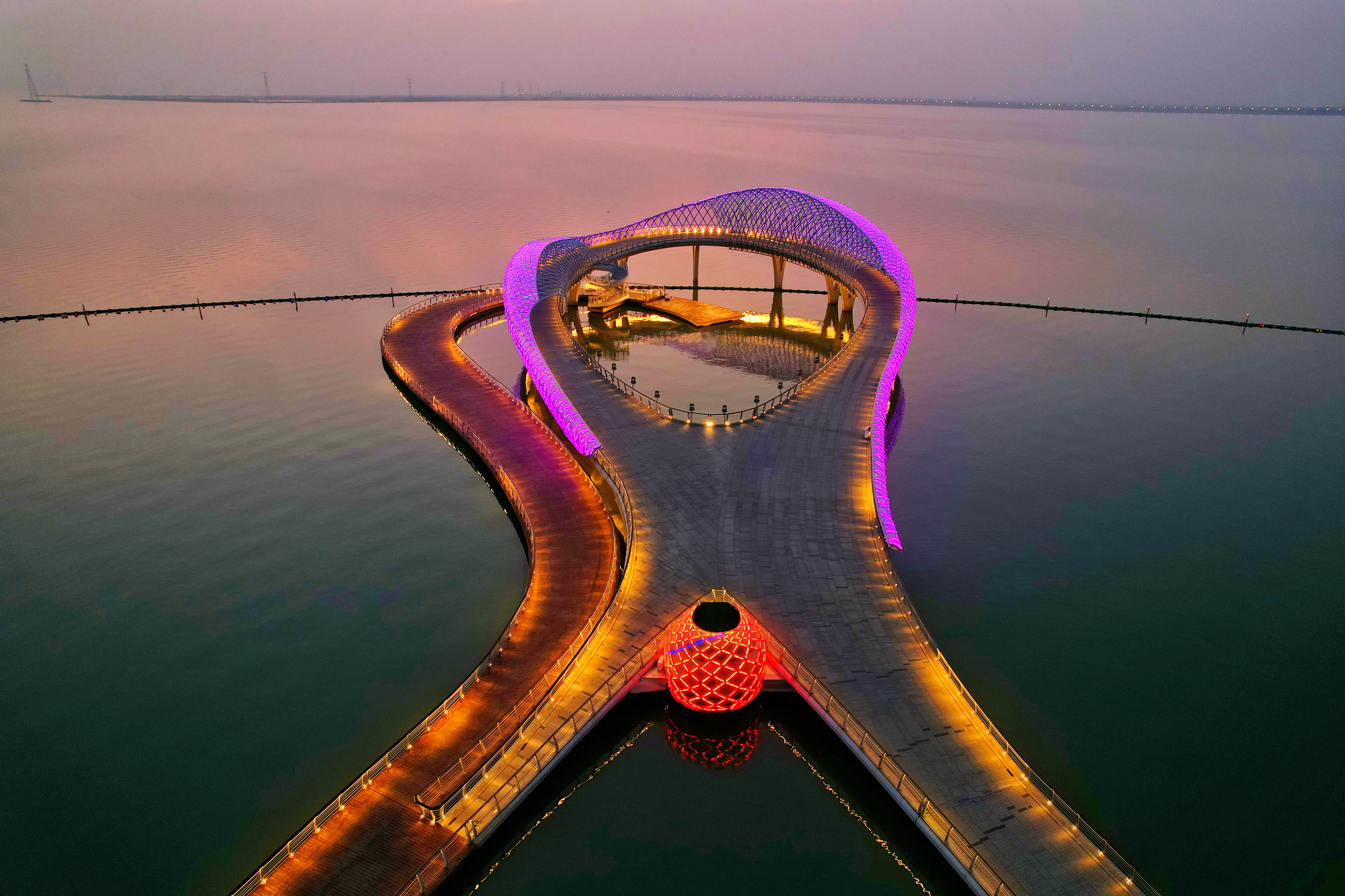 新年旅行,解锁苏州东太湖的13种文艺玩法,喝咖啡逛书店泡温泉