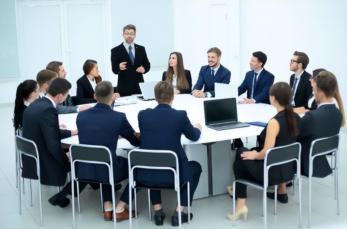 企业内部培训的目的是什么？越来越多的公司开始使用在线培训系统