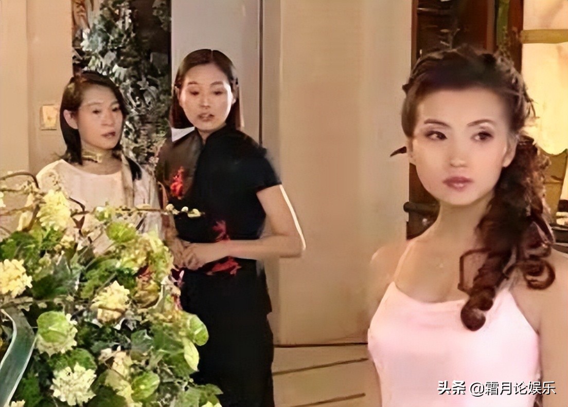 《粉红女郎》播出19年:万人迷发福,哈妹皈依佛门,男人婆找到老公