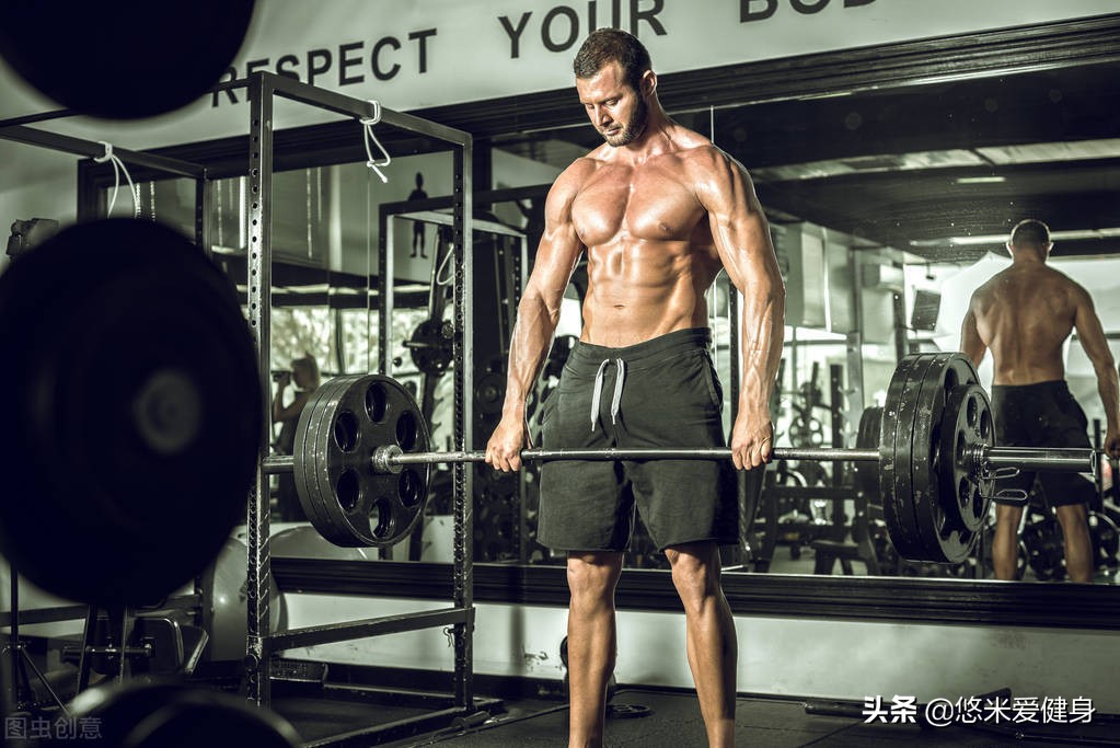 力量训练怎样才算练到位了？身体有这3个表现，即将拥有肌肉身材