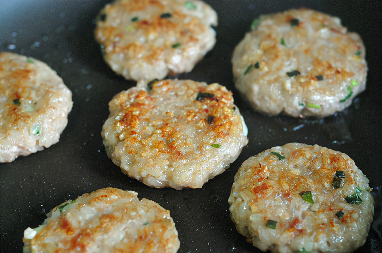 糯米最过瘾的吃法，不做丸子、不捏饭团，软嫩咸鲜，比糍粑健康