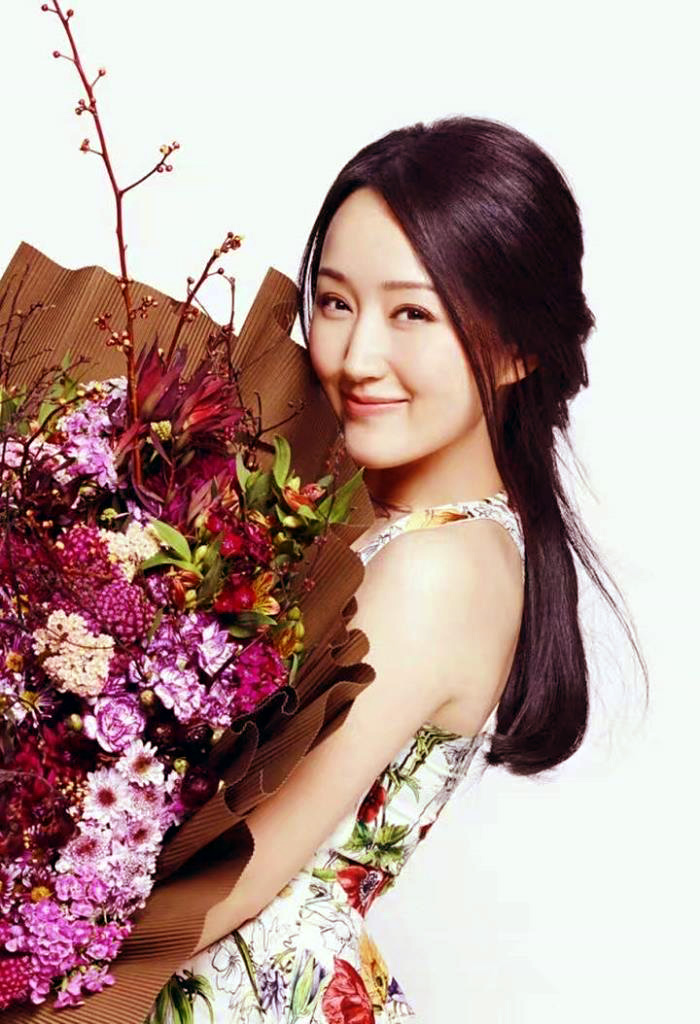 杨玉莹结结婚了吗？51岁仍未婚