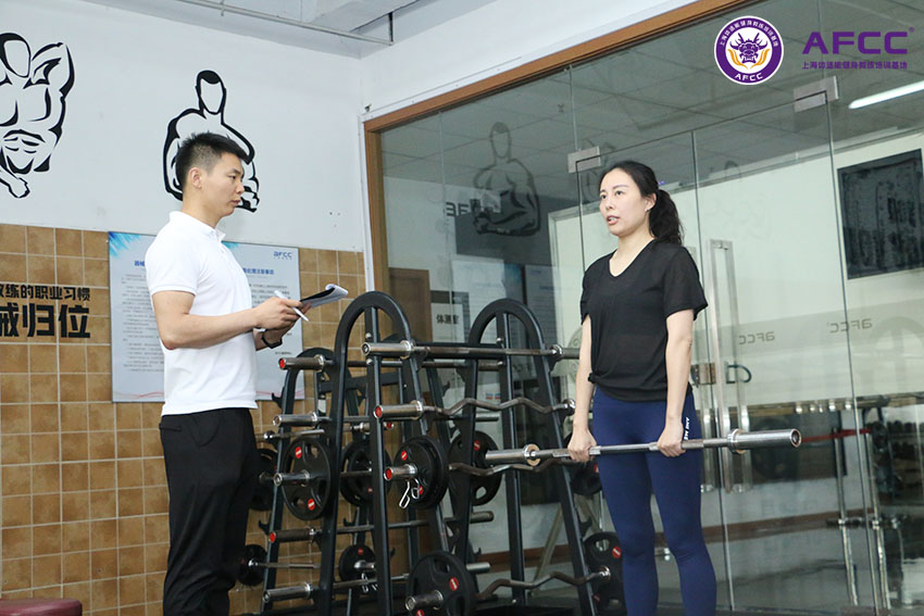 教练培训学校（北京私人教练培训学校哪个好呢）