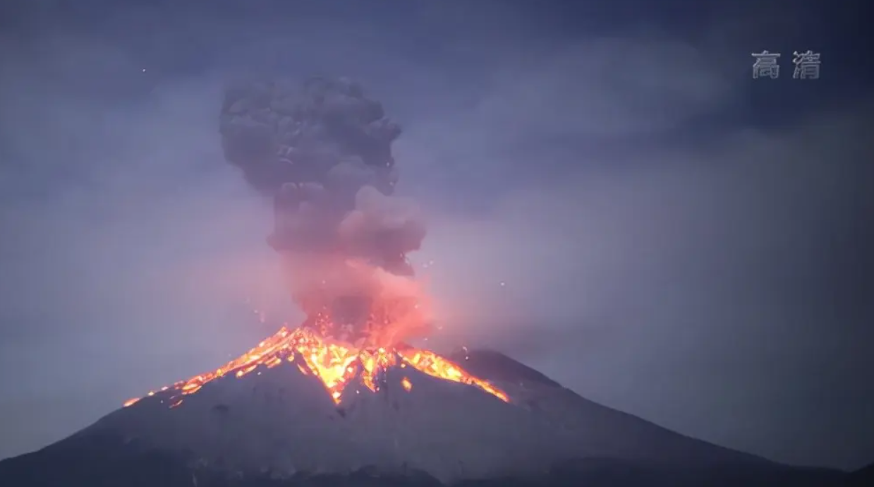 富士山火山喷发最新消息（今年发现喷火口增近6倍，岩浆在大规模膨胀）