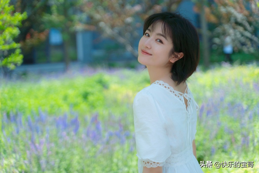 李兰迪，清新怡人