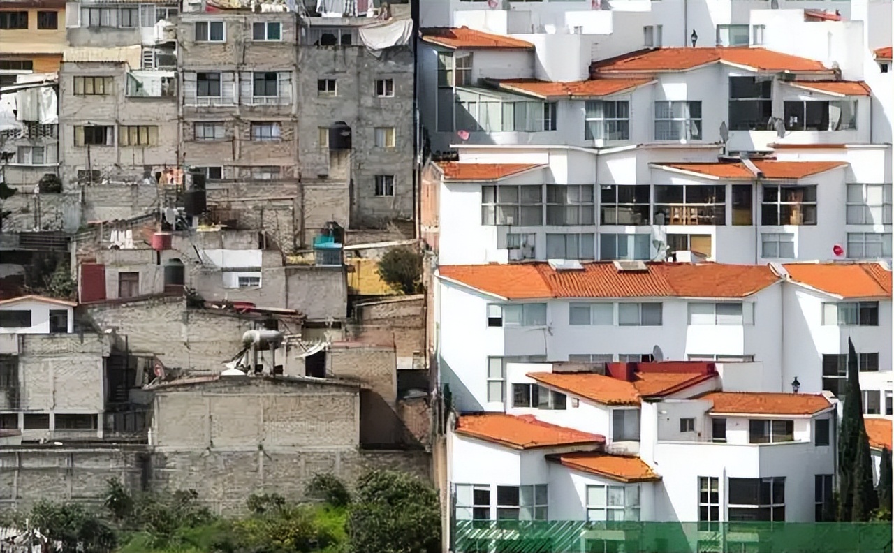 2018年“中科院学生谢雕遇害案”遭高中同学捅死原因及动机