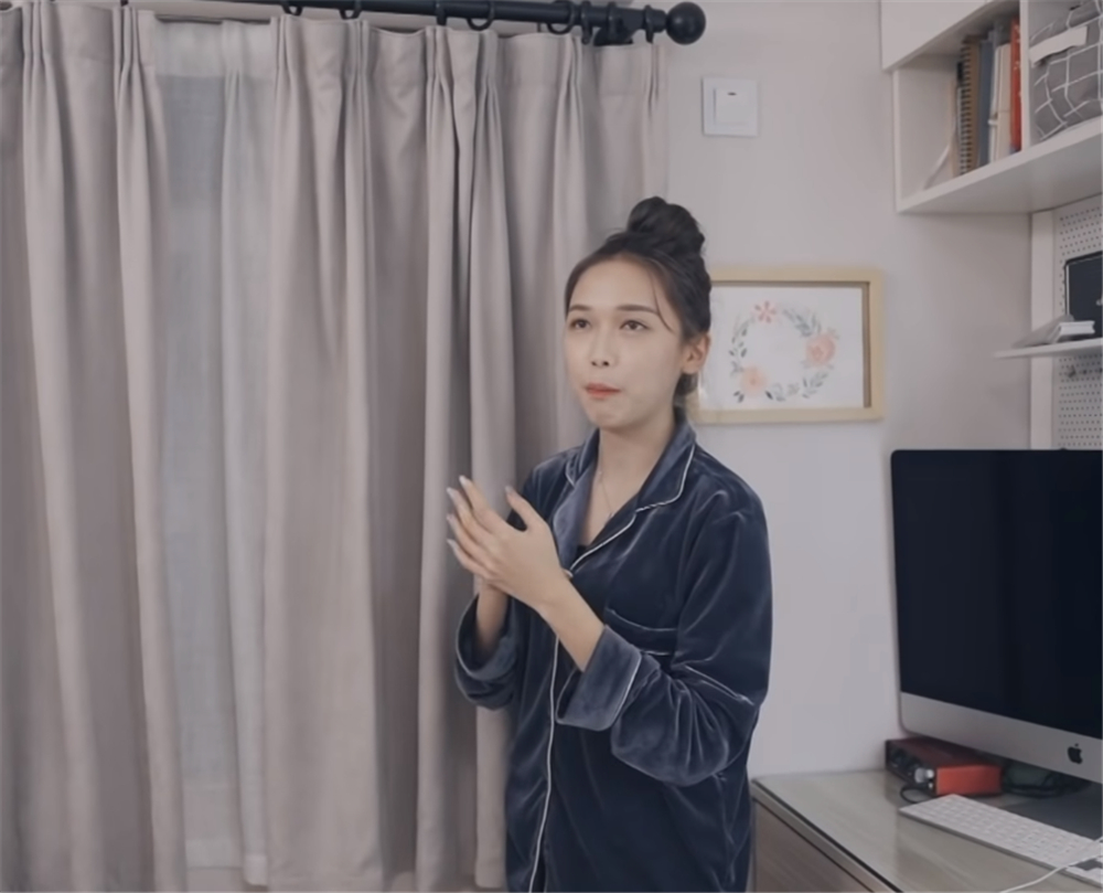 90后女生改造9㎡卧室：将逼仄空间化腐朽为神奇，半平米都不浪费