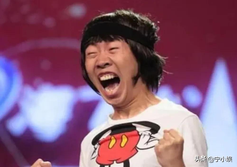 喝油漆、挨耳光、被剪发，明星走红前受欺负：足够强大才有话语权