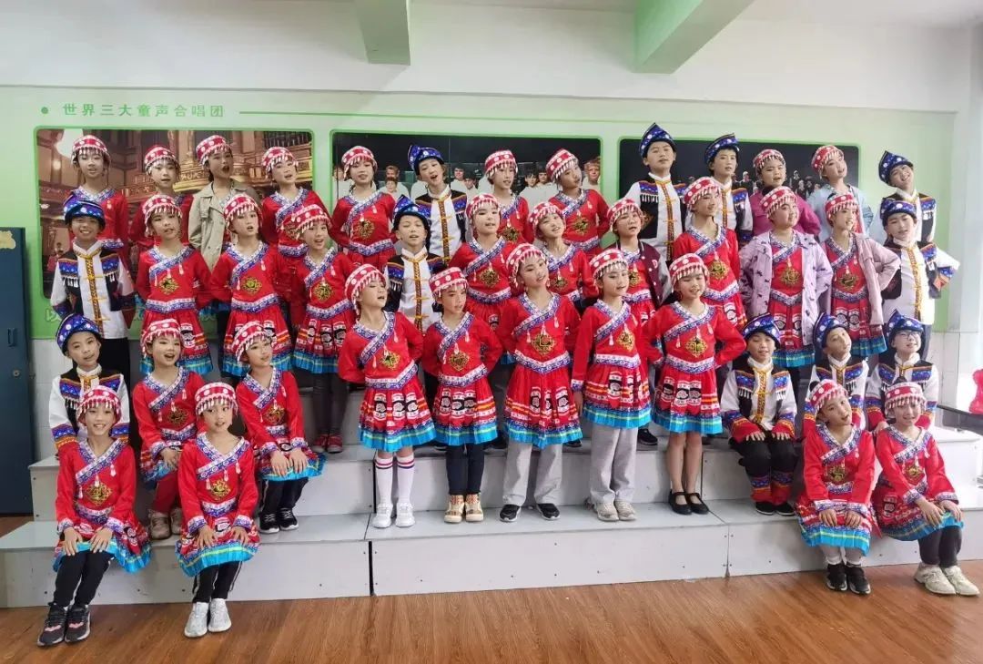 华阳实验小学：秉承“五育并举”理念为孩子们搭起了艺术的平台