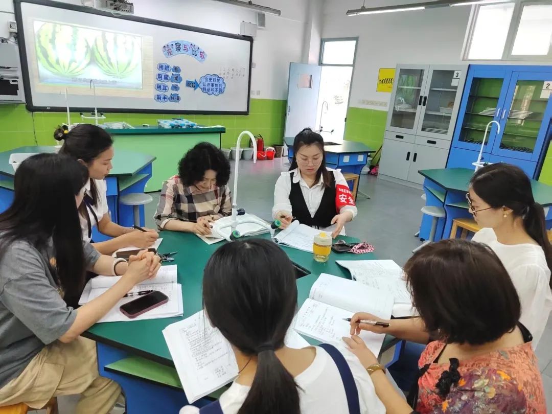 成都市双流区协和实验小学举行第一届“怡心杯”赛课活动