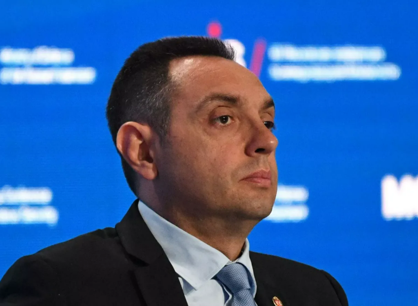 被逼迫選邊站，塞爾維亞內政部長強硬回懟歐盟，稱對入歐不感興趣
