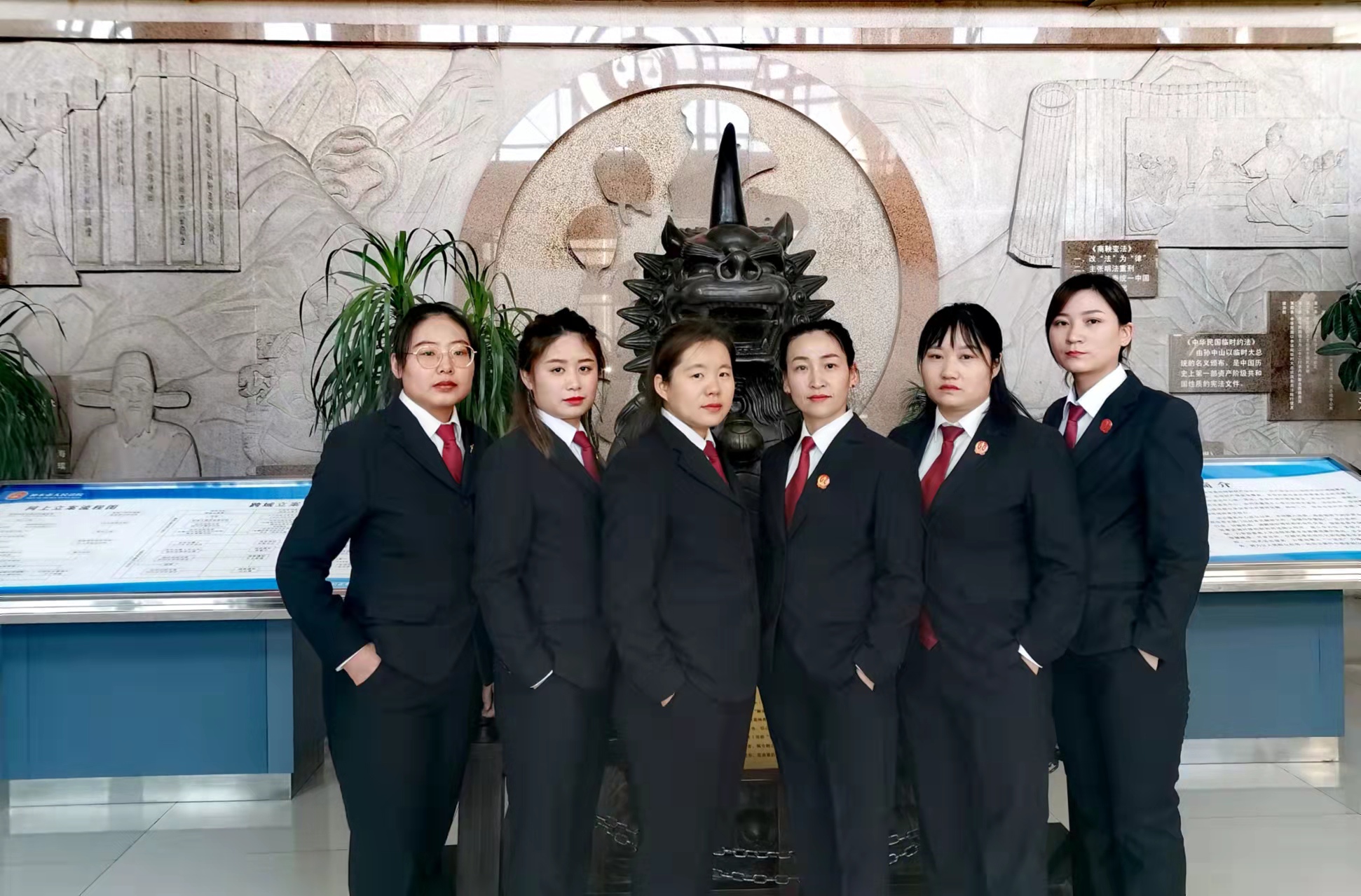 神木市法院扫描中心：你们“战”一线 我们“清”后方