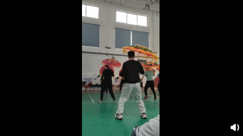 大学课程：品酒、爬树、陶艺、太极剑、飞镖、陕北秧歌...羡慕了