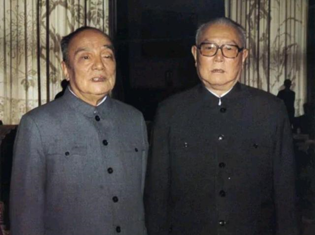先念、尚昆两位主席没有军衔，为啥名列36位军事家名单？