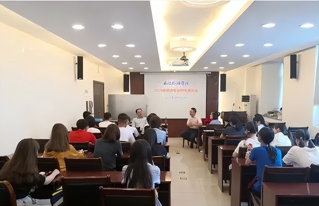 报考关注！西南政法“曝光”硬核专业：实力一流，就业率超95%，值得报考！