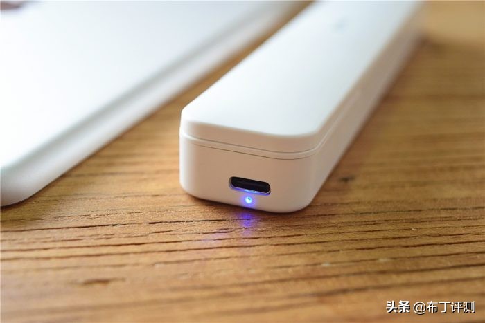 媲美Apple Pencil的手写笔，南卡电容触控笔评测