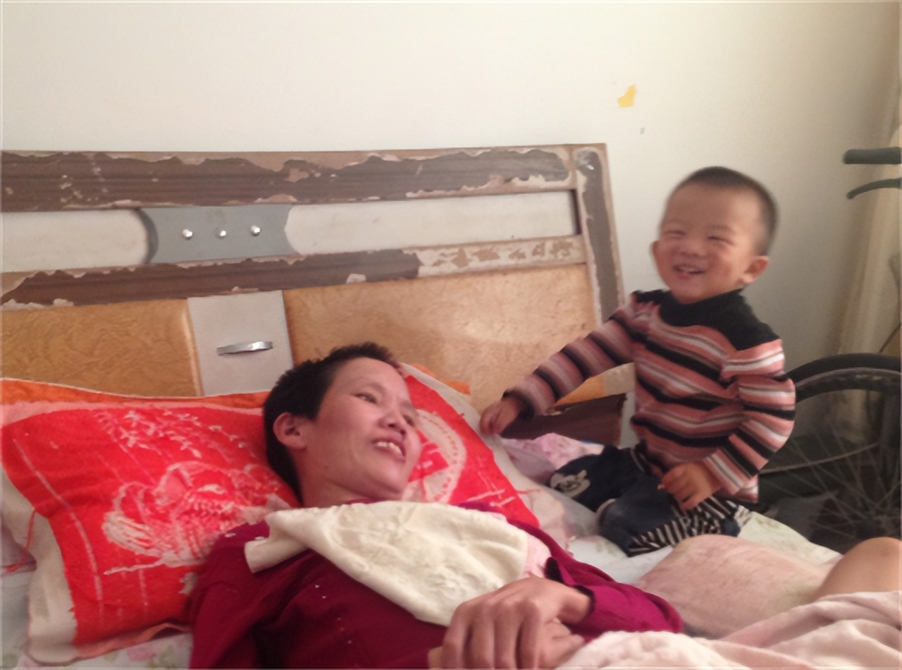 2010年江苏女子车祸成植物人，昏迷中生下一子，两年后被奇迹唤醒