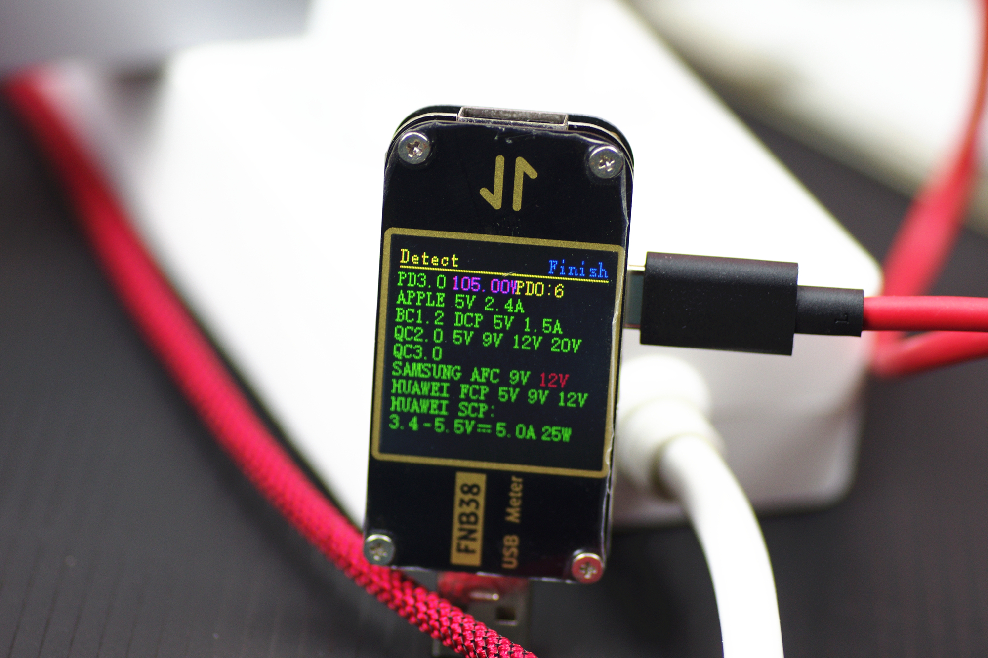 强悍闪充，以一敌三，努比亚120W氮化镓充电器体验