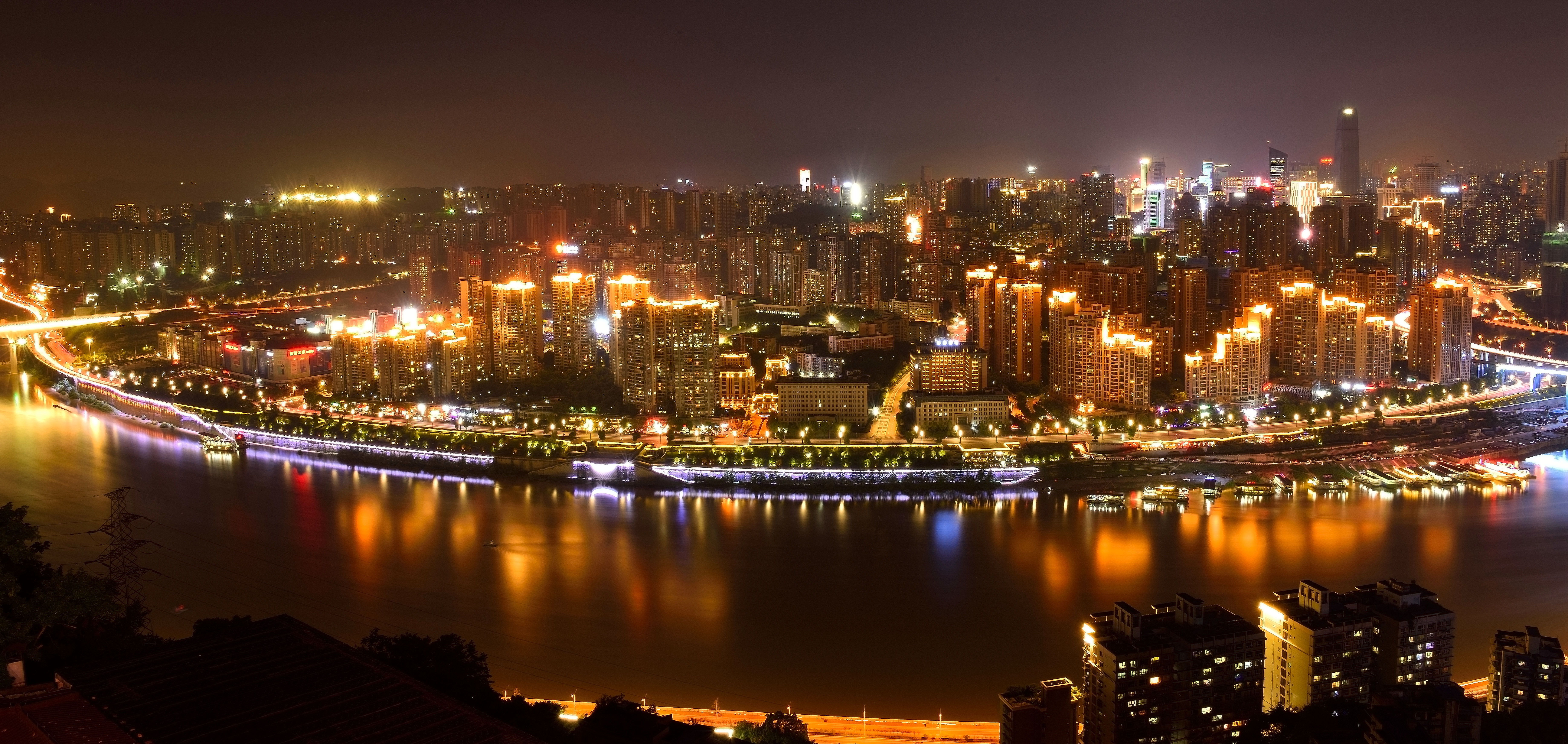 重庆:半城烟水半城山,一城灯火若星河