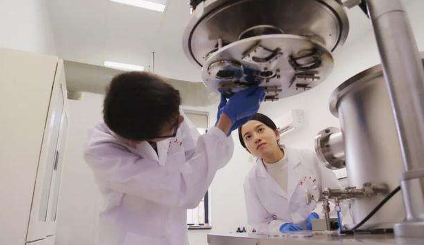 33岁美女学霸成浙大教授，实力强悍曾获青橙奖，这才是“女神”