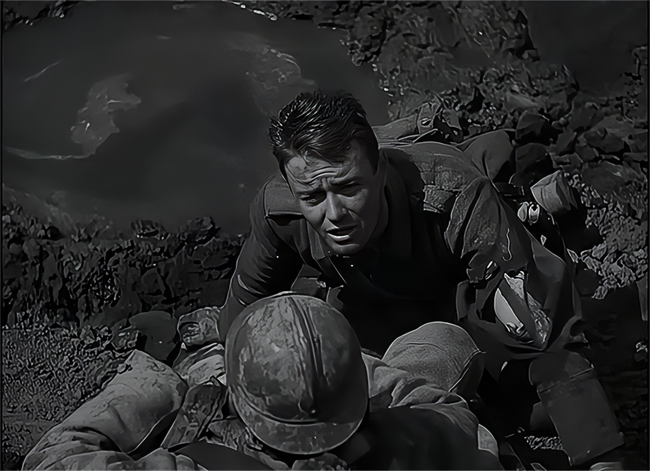 豆瓣8.8高分《西线无战事》：因太过真实被禁，揭露战争的3个真相