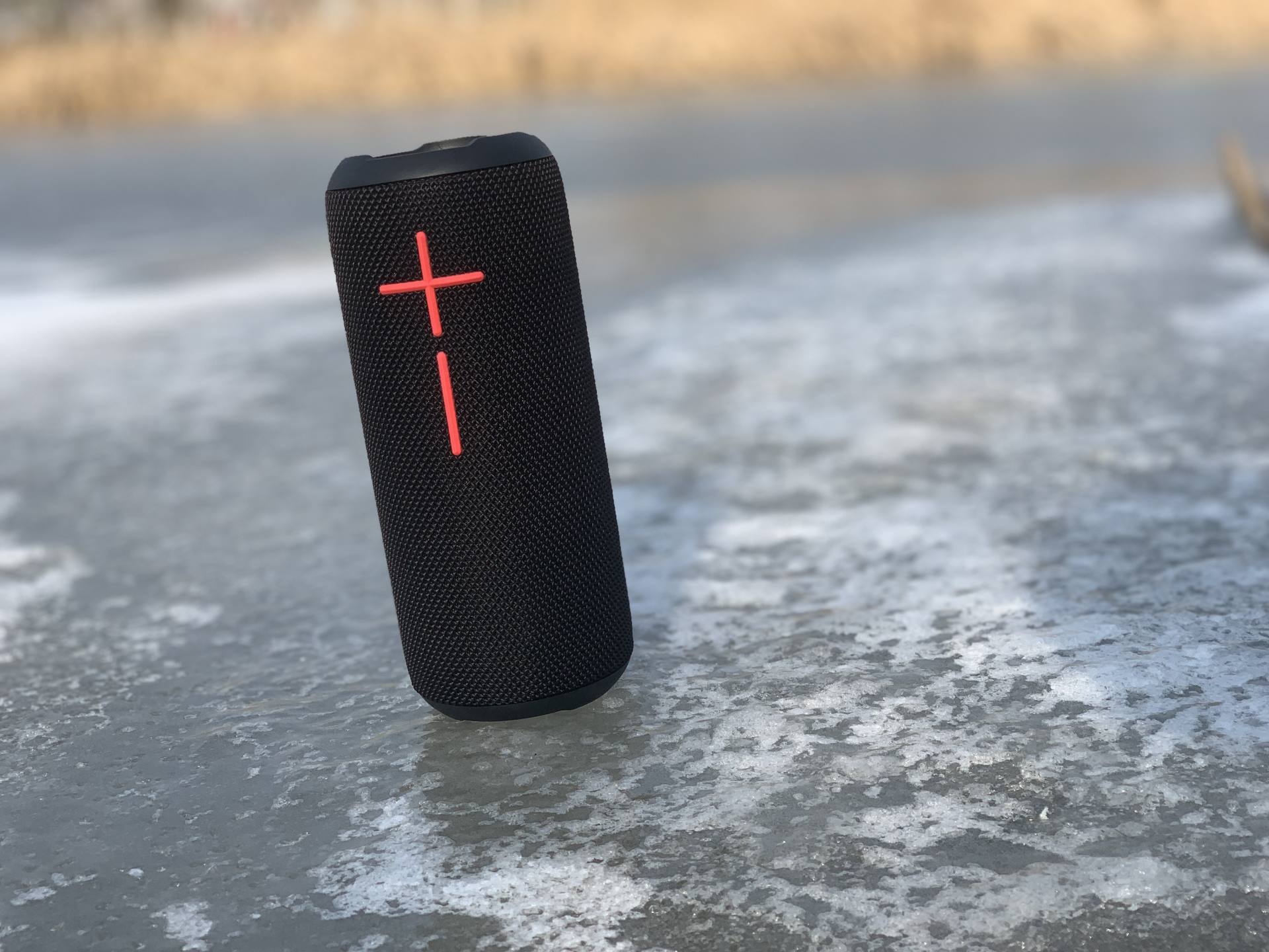 在户外享受HI-FI级的音乐—Sanag M12S PRO蓝牙音箱体验