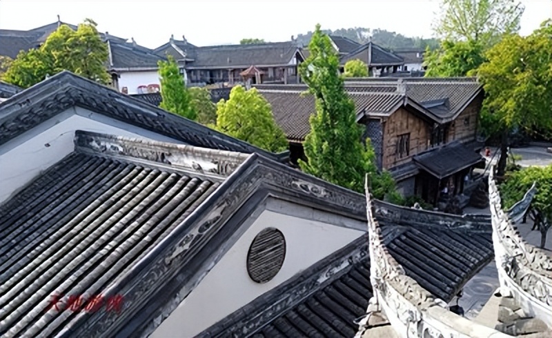 川西北行三：晨凭吊地震遗址双流览黄龙溪（图文）