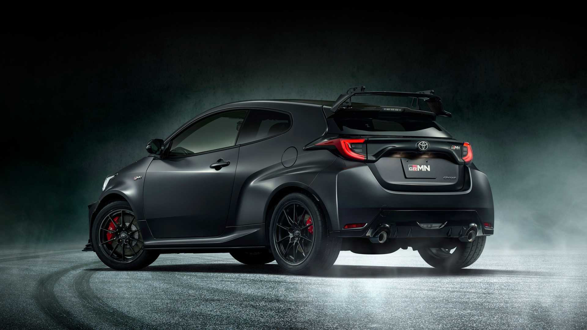 丰田grmn yaris发布!1.6t三缸机272马力,限量500台,摇号买