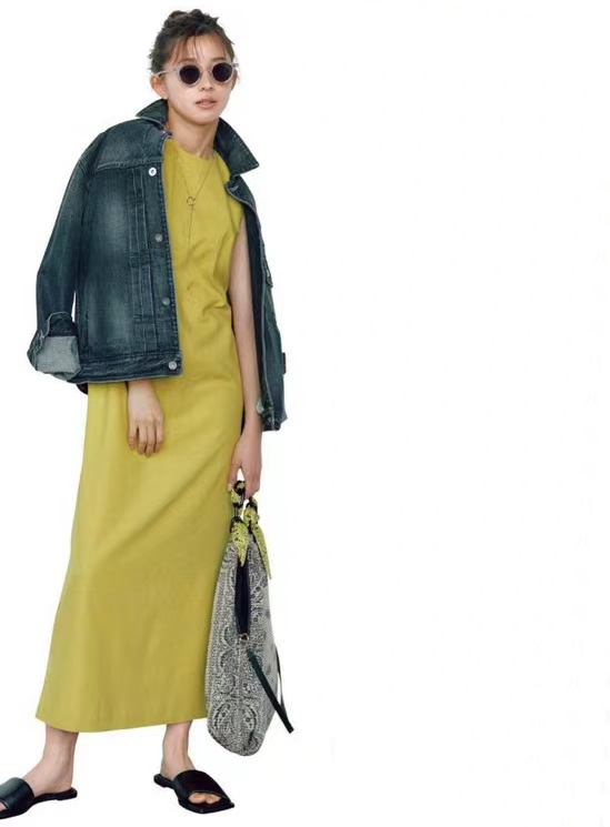 不愧是色彩王者，一穿就惊艳！6类“配色穿搭”，讲究女人最喜欢