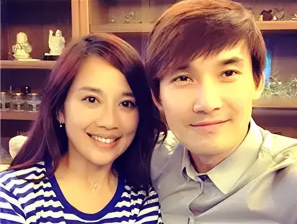 长着一张红颜祸水的脸，感情经历却洁白如纸，这12位女星太稀缺