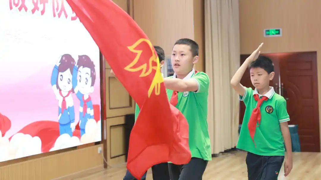 中国少年先锋队成都市双流区东升迎春小学第二次代表大会隆重举行