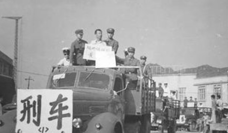 86年严打，军警全力追捕的东北“三张兄弟”，是何身份，犯了啥罪