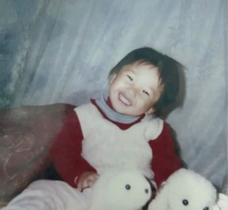 27岁美女在广州有多栋楼，每天拿着笔记本收房租，如今怎样？