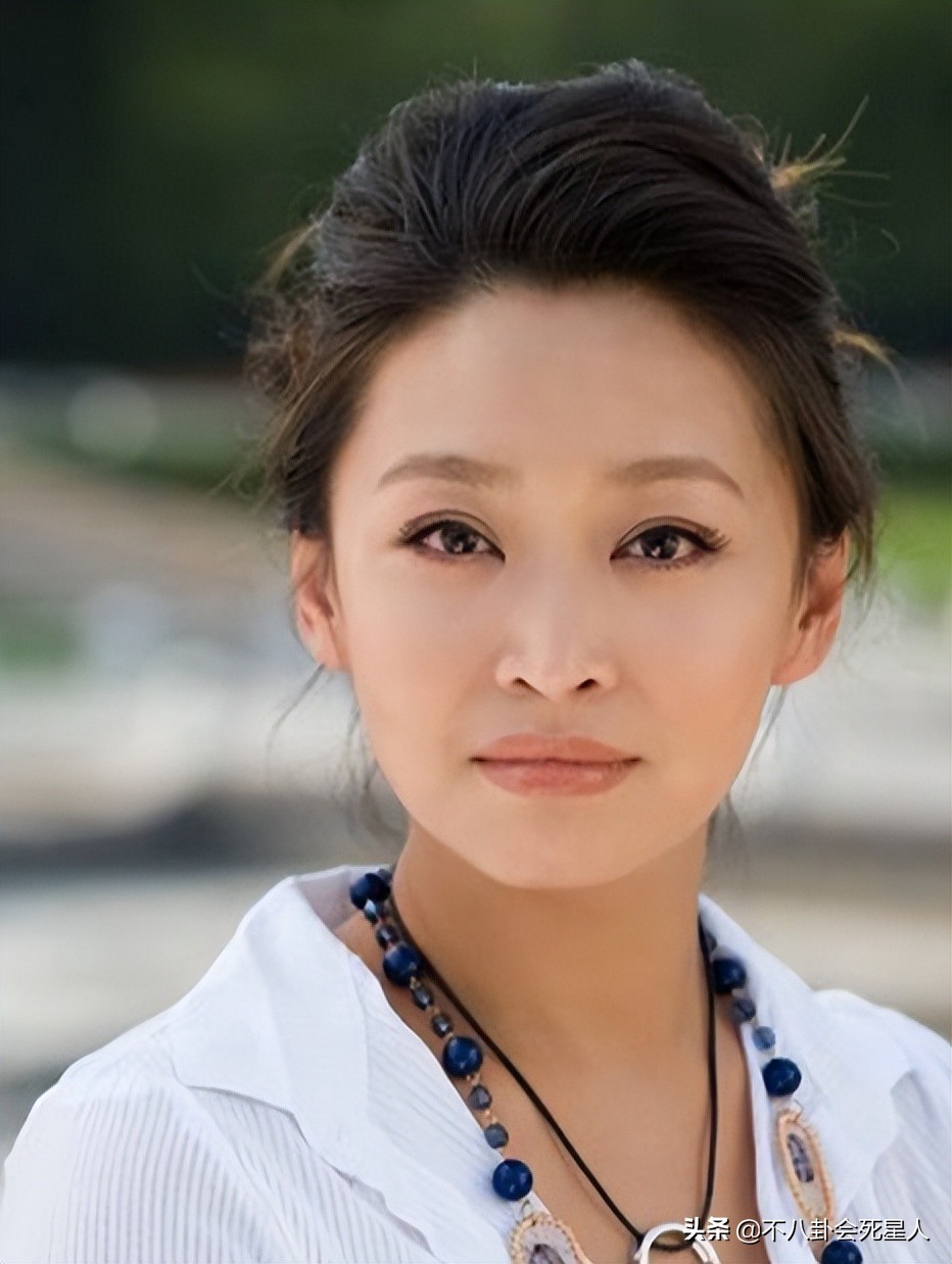 同样演农村妇女，把巩俐、刘琳和赵丽颖放在一起看，差距就出来了