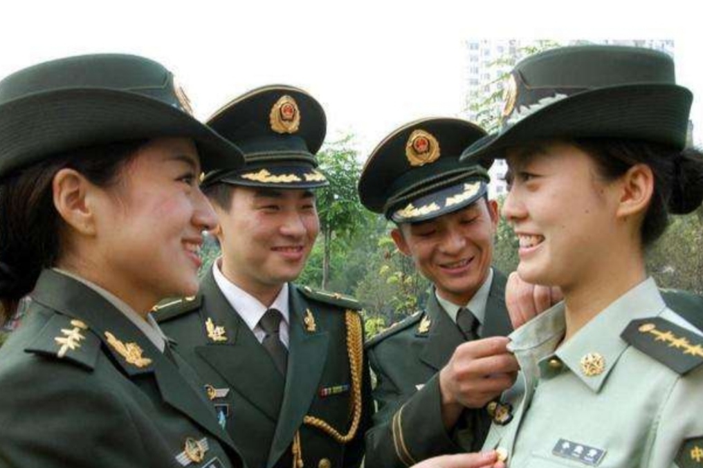 军校录取分数降低，却仍出现“招不满”的情况，考生说出其中原因