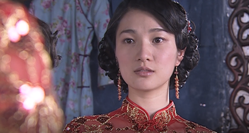 女大学生怀孕两个月，结婚当天，却跳楼身亡，国产电影