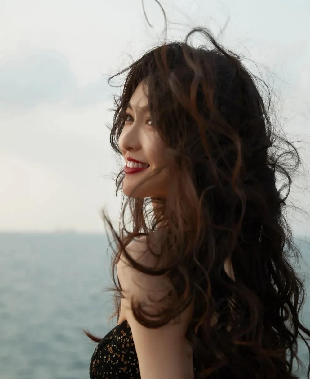 永远都是优雅美丽的唐嫣