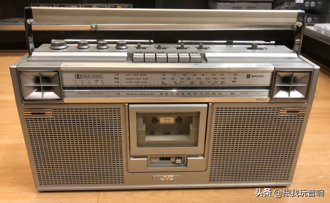 JVC RC-656LB 便携式立体声收录机 (1980年生产)