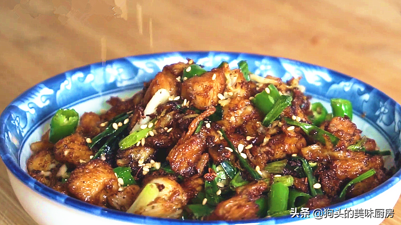 鸡胸肉最香的做法，外焦里嫩，好吃不长胖，在家做出烧烤的味道