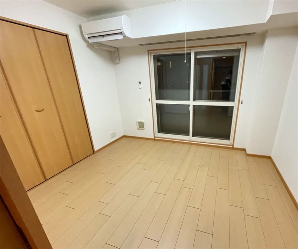 日本女生住进24㎡蜗居，自己布置一居室，少女风的家，独居太爽了