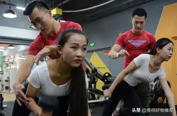 没学历最吃香的十大职业，代驾上榜，月嫂排名第一