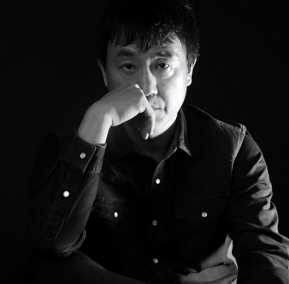 何冰：娶同桌做老婆，25年过去，才明白他捡到的是一块宝