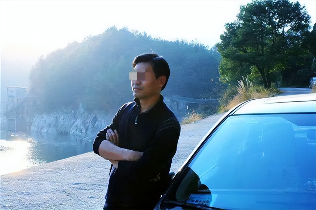 案例：2019年富豪包养女大学生付出2千余万，3个孩子却都非亲生