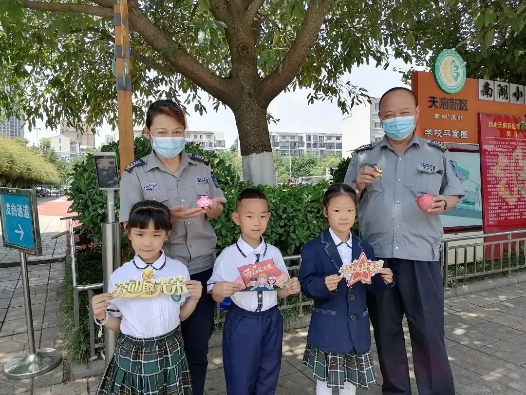 与你分享，我在四川天府新区南湖小学的精彩校园生活