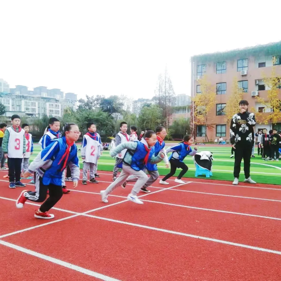 成都高新区中和小学开展学生体质测试工作