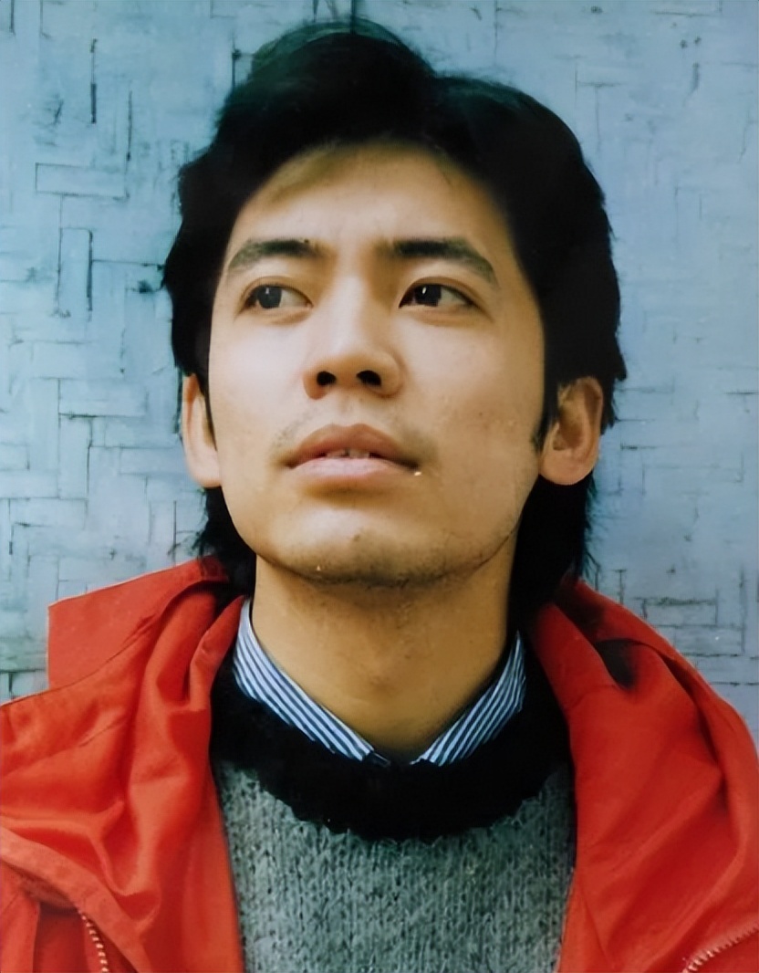 80年代的小鲜肉,李云龙果然是十里八乡有名的"大帅哥"